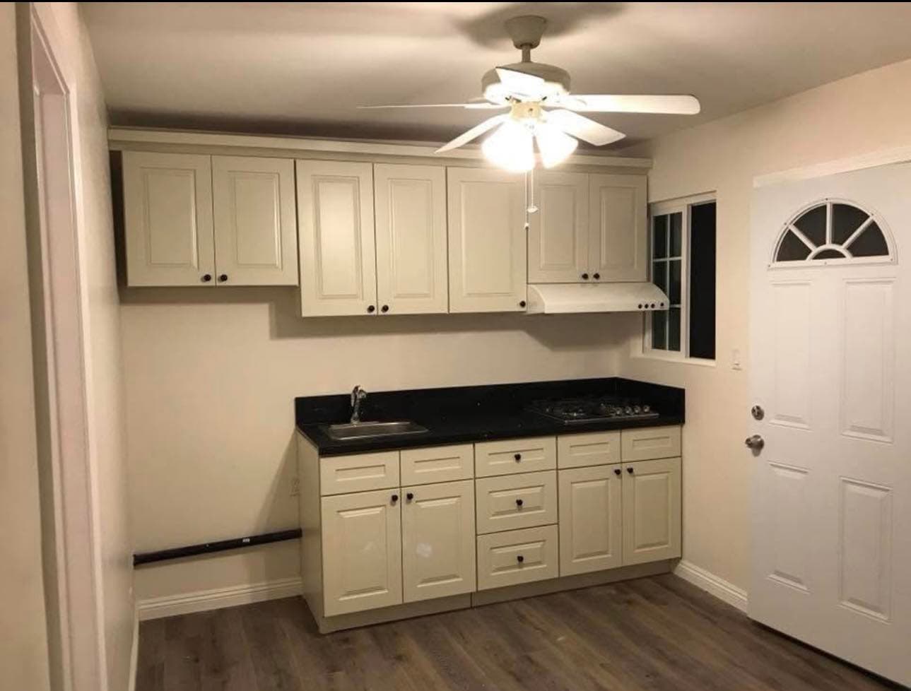 後屋獨立進出West covina靠近RH Nogales st 图片 3