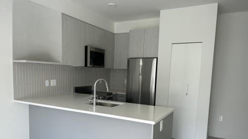 113-2425 116 Street|2室2卫出租 图片 3