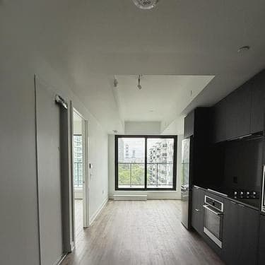 722 - 3009 NOVAR ROAD|1室1卫出租