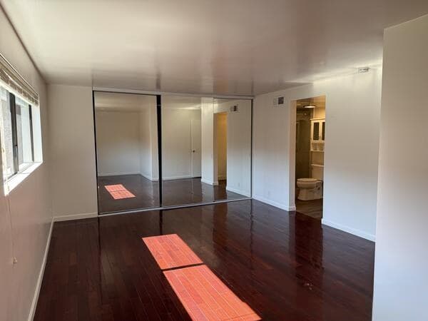 尔湾中心 大HOUSE分租 110sqft $950 室友年轻才俊