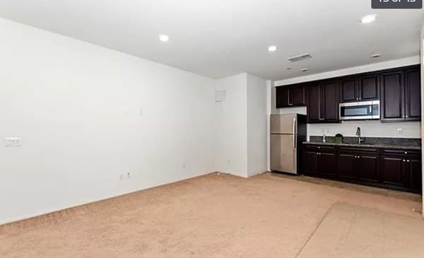 West Covina 超大套间独立出入,院内车位,1150全包(仅限单人)