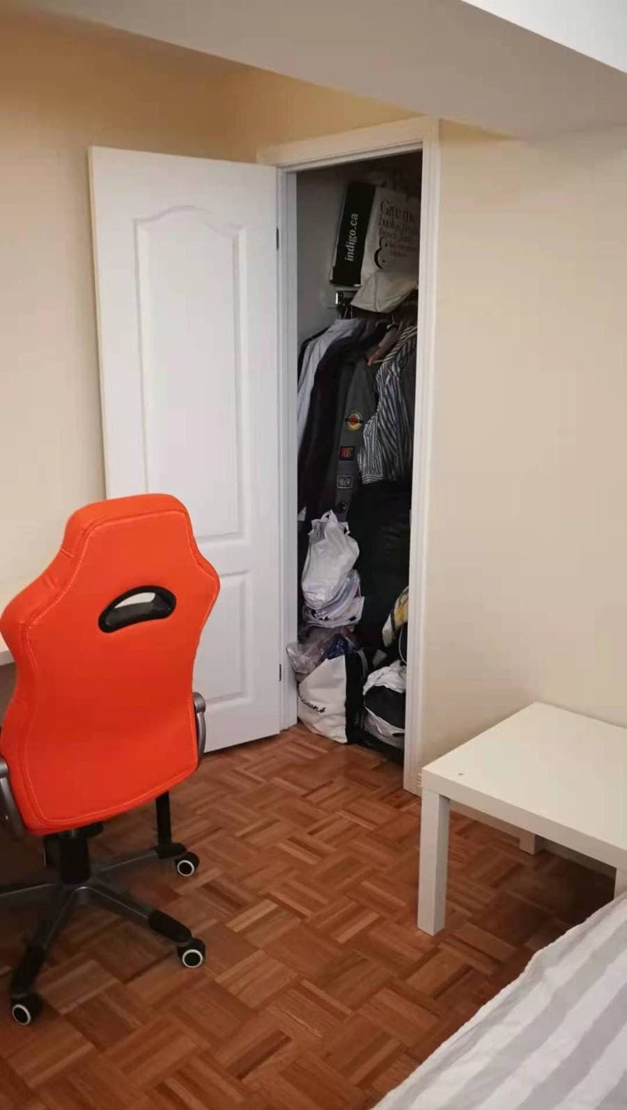 镇屋 3层1房